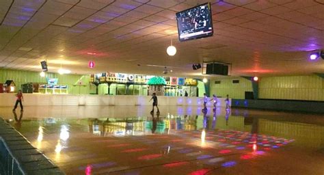 skateland usa greenville|roller skating rink greenville sc.